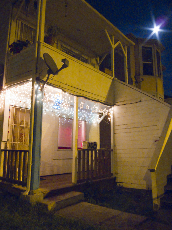 West Oakland Xmas Display christmas lights, west oakland, ghetto christmas