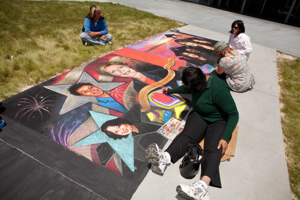 Artists finish Walk of Honor Hillary Clinton, Barbara Lee, Sonia Sotomayor