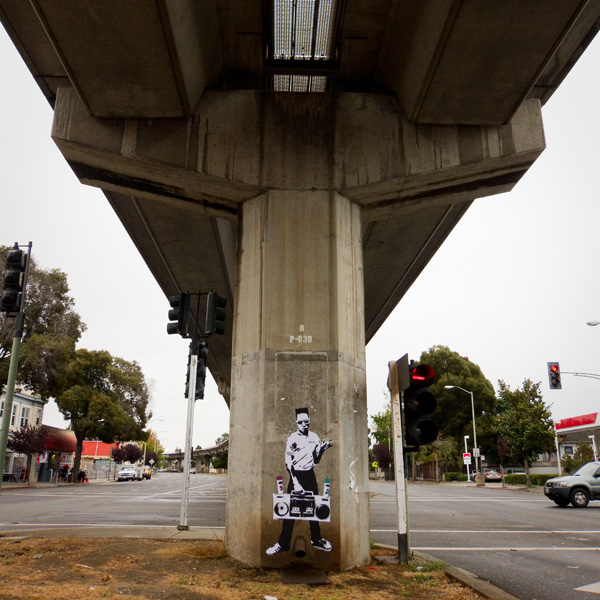 Oakland Graffiti Bart Tracks Get Up, Boom Box Stencil, Get Up Graffiti Artist