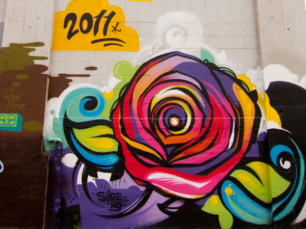 siloe mural, siloette graffiti